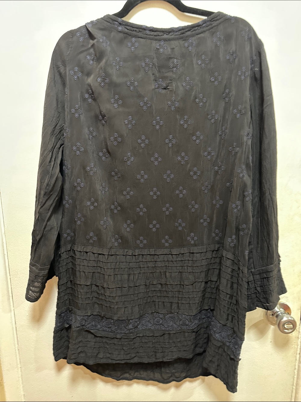 Johnny Was Black Embroidered Boho Peasant Tunic - Picture 4 of 6